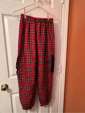 SHEIN Red & Black Plaid Cargo Joggers